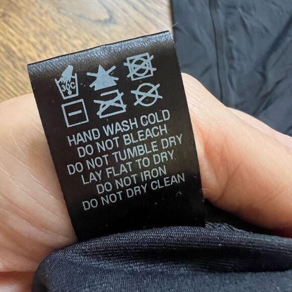 Alala Womens Black Mesh Dual Split Crew Neck Tank Top Size Small - Picture 8 of 8